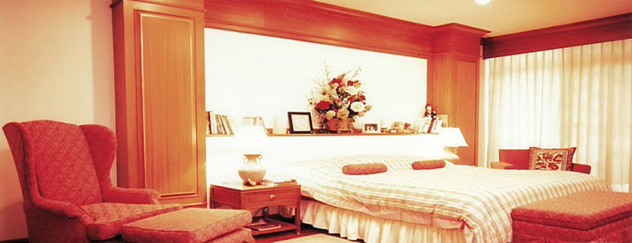 Bed room